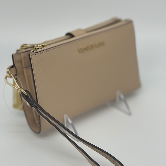 Michael Kors Double Zip Wallet Wristlet - Picture 2 of 8